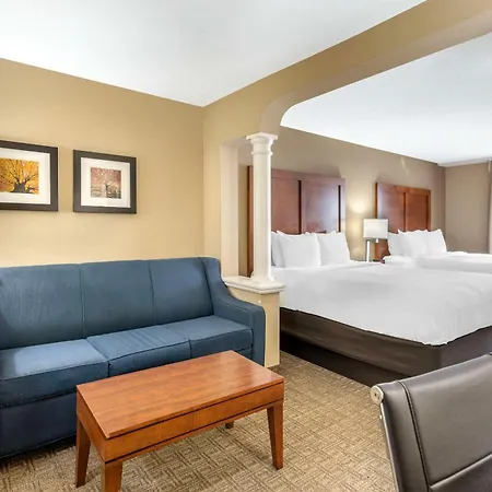 Comfort Inn & Suites Dover-Portsmouth-2