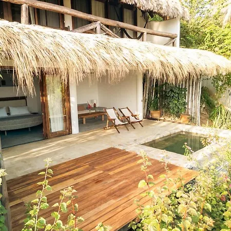 El Alquimista Yoga Spa-2