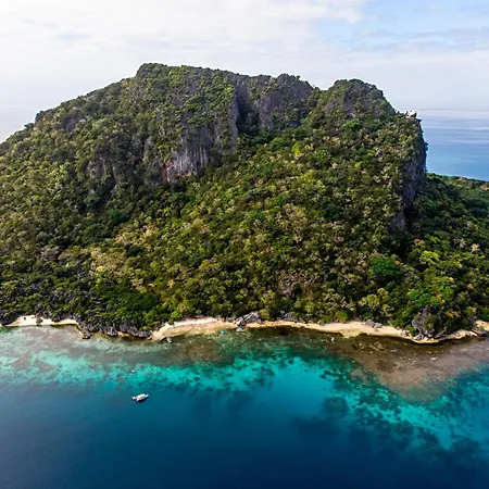Blue Lagoon Beach Resort-2
