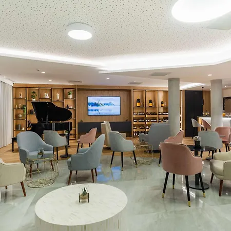 Brit Hotel Paris Orly Rungis-3