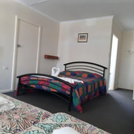 Austral Inn-3