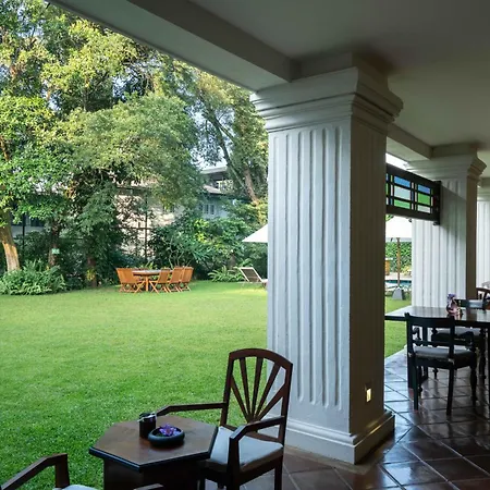 Taru Villas Kandy-3