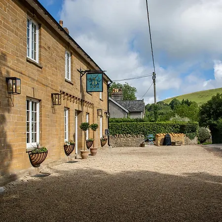 The Queens Arms-3