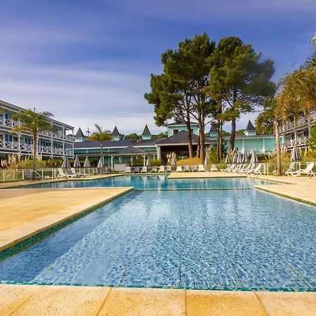 Howard Johnson Hotel & Convention Center Madariaga - Carilo-2