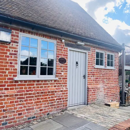 The Red Lion-2