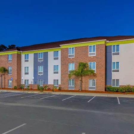 Comfort Inn & Suites Brunswick I-95-3
