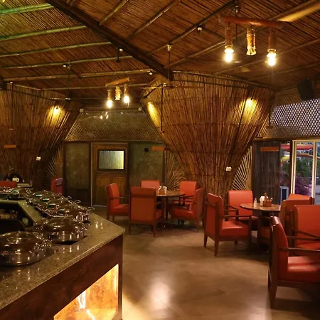 Dan Resorts & Weddings-3