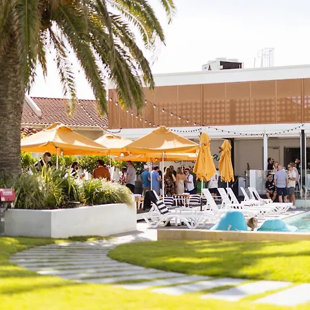 The Marina Hotel - Mindarie-2