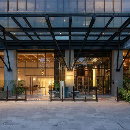 The Orient Jakarta, A Royal Hideaway Hotel-3