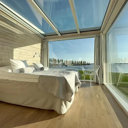 Seaside Glass Villas-3