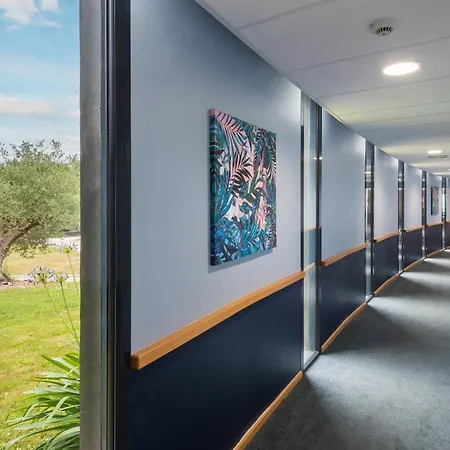 Best Western Plus Hotel De La Regate-Erdre-3