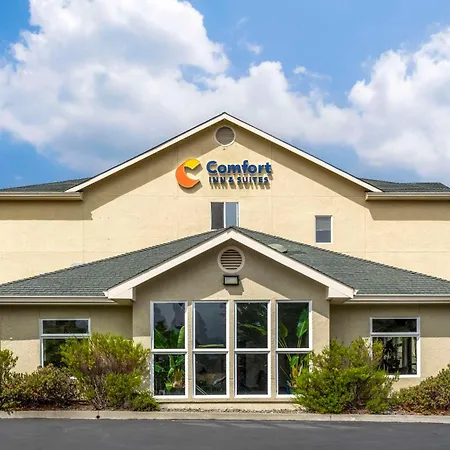 Comfort Inn & Suites Redwood Country-3