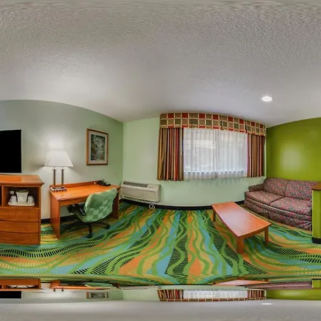 Quality Inn & Suites Medford Airport-3
