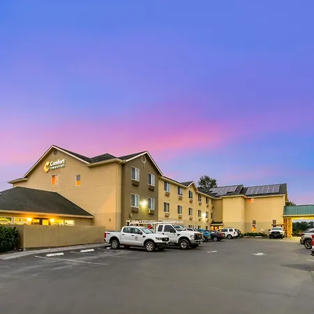 Comfort Inn & Suites Redwood Country-2