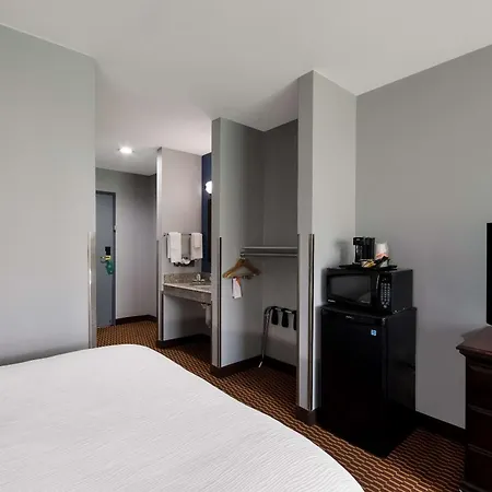 Quality Inn & Suites Oklahoma City North-2