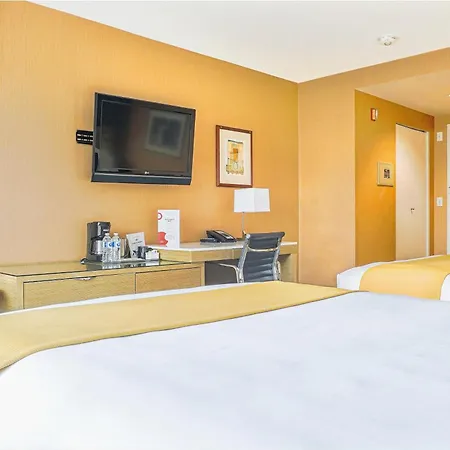Executive Plaza Hotel & Conference Centre, Metro Vancouver-2