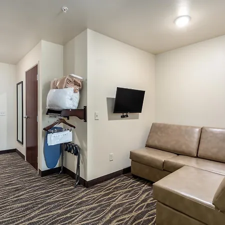 Cobblestone Hotel & Suites - De Pere Green Bay-3