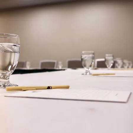 Doubletree By Hilton Neenah-3