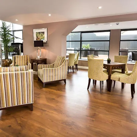 Doubletree By Hilton Milton Keynes-2