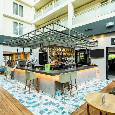 Holiday Inn Milton Keynes Central By Ihg-2