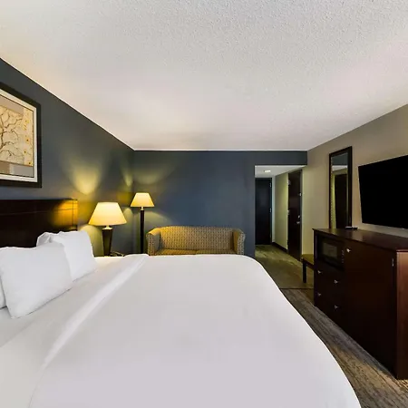 Clarion Hotel San Angelo Near Convention Center-2