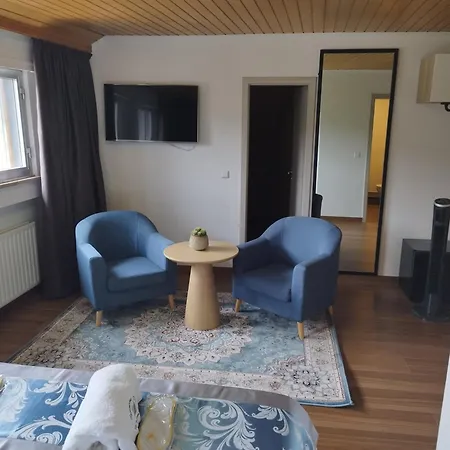 Hotel Whiteswan-2