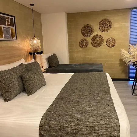 First Class Hotel-3