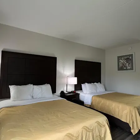 Quality Inn Merriam Kansas City-3