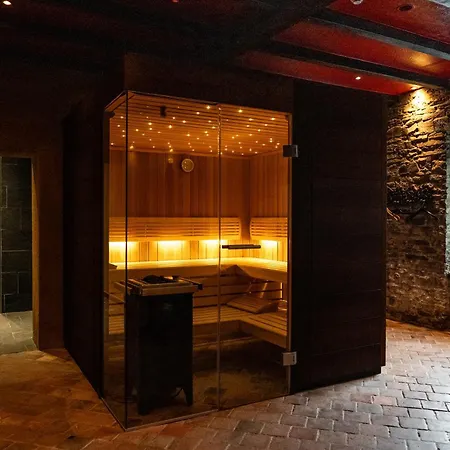 Schloss Auel Boutique Hotel & Design Golf Lodge-2