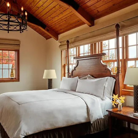 The Lodge At Primland, Auberge Collection-2
