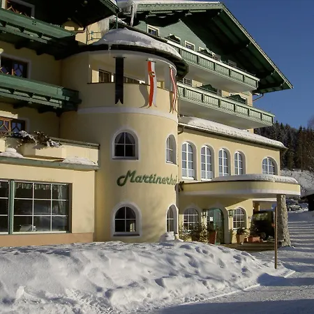 Wohlfühlresort und Feriengut Martinerhof-3