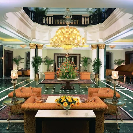The Oberoi Grand Kolkata-3