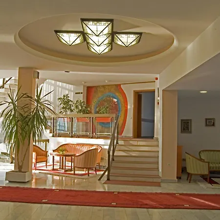 Hotel Makpetrol Struga-2