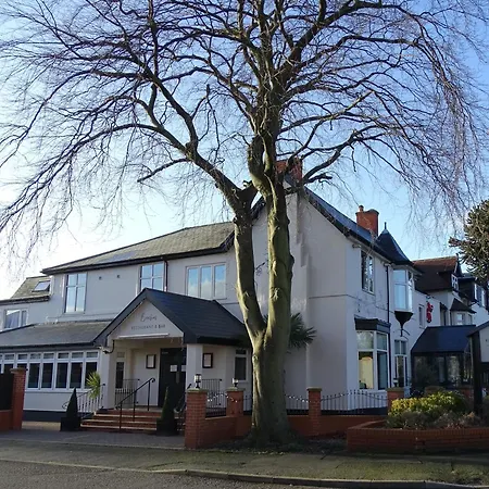 The Beeches Hotel & Leisure Club-3