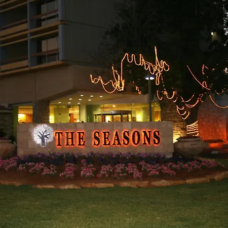 The Seasons Hotel -Studio & Suite-2