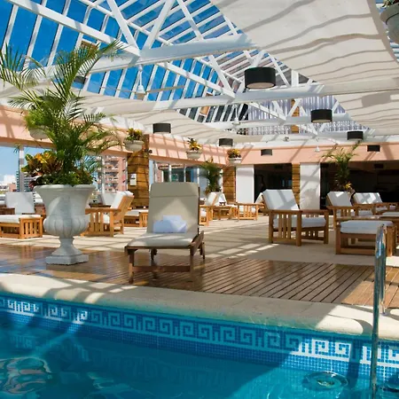 Ramada By Wyndham Buenos Aires-3