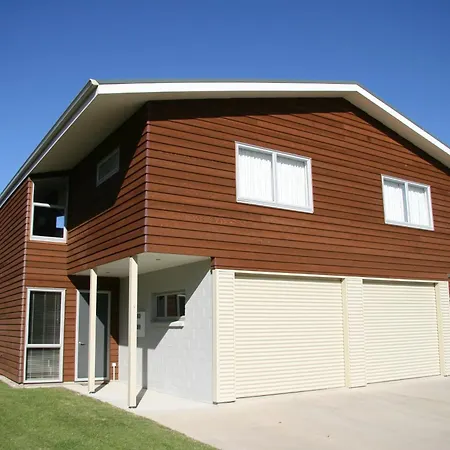 Oceans Resort Whitianga-3