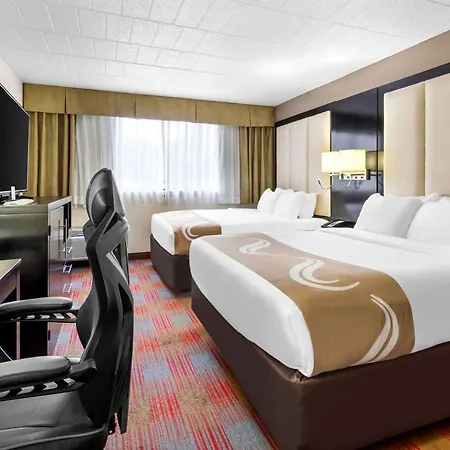 Quality Inn & Suites Altoona-2