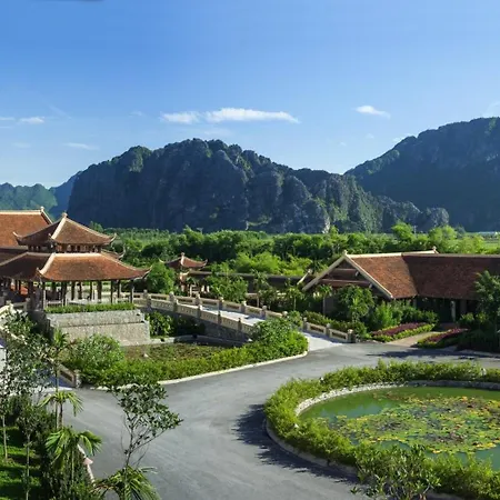 Emeralda Resort Ninh Binh-3