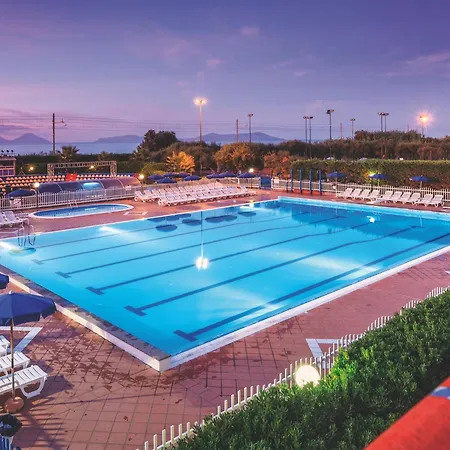 Riviera Del Sole Hotel Resort Spa-2