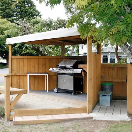 Taupo Top 10 Holiday Park-3