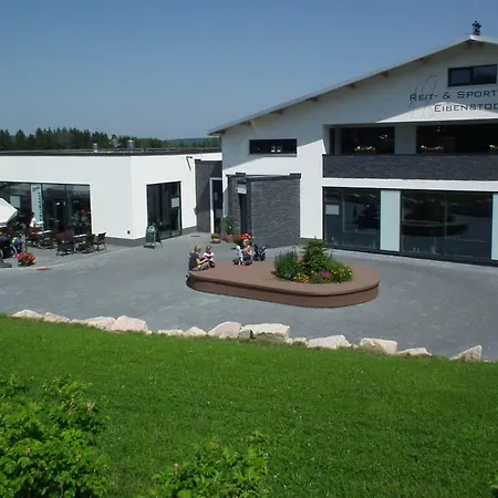 Reit- Und Sporthotel Eibenstock-2