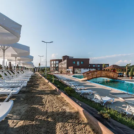 Miraj Resort-3