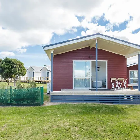 Foxton Beach Holiday Park-3