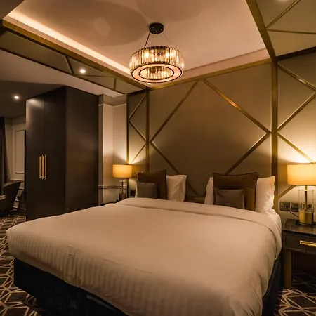 Seven Hotel-3