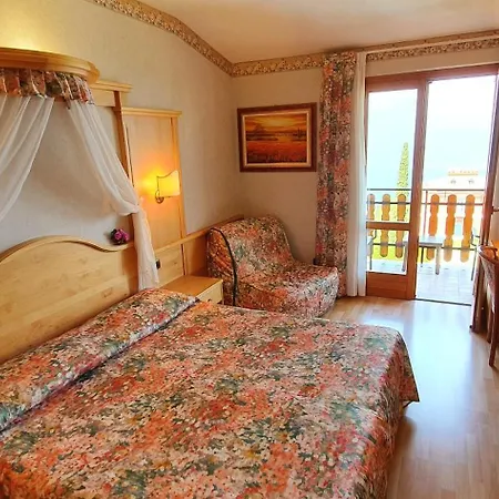 Hotel Diana-2