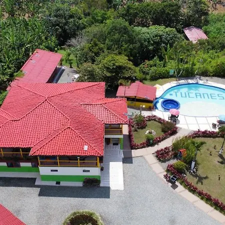 Hotel Campestre Los Tucanes-2