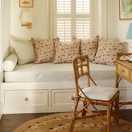 Eleven Bahama House-2