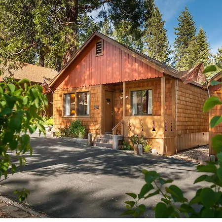 Cedar Glen Lodge-3