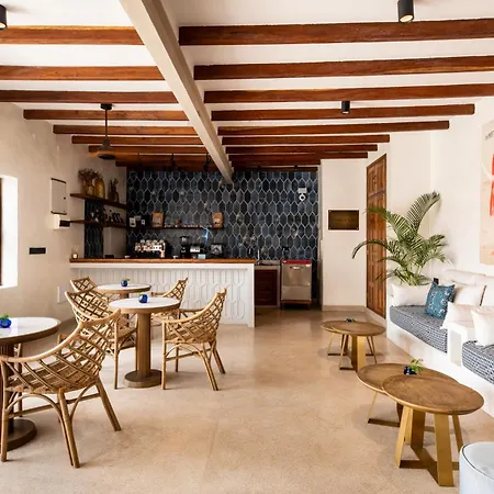 The Neela Boutique Hotel Stone Town-3